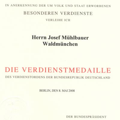 Verdienstorden Der Brd Fuer Josef Muehlbauer 20150103 1013061091