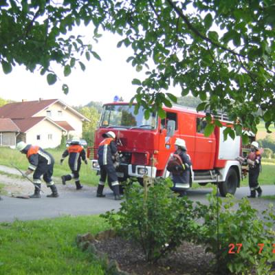 Feuerwehruebung 27072007 20150402 1319721570
